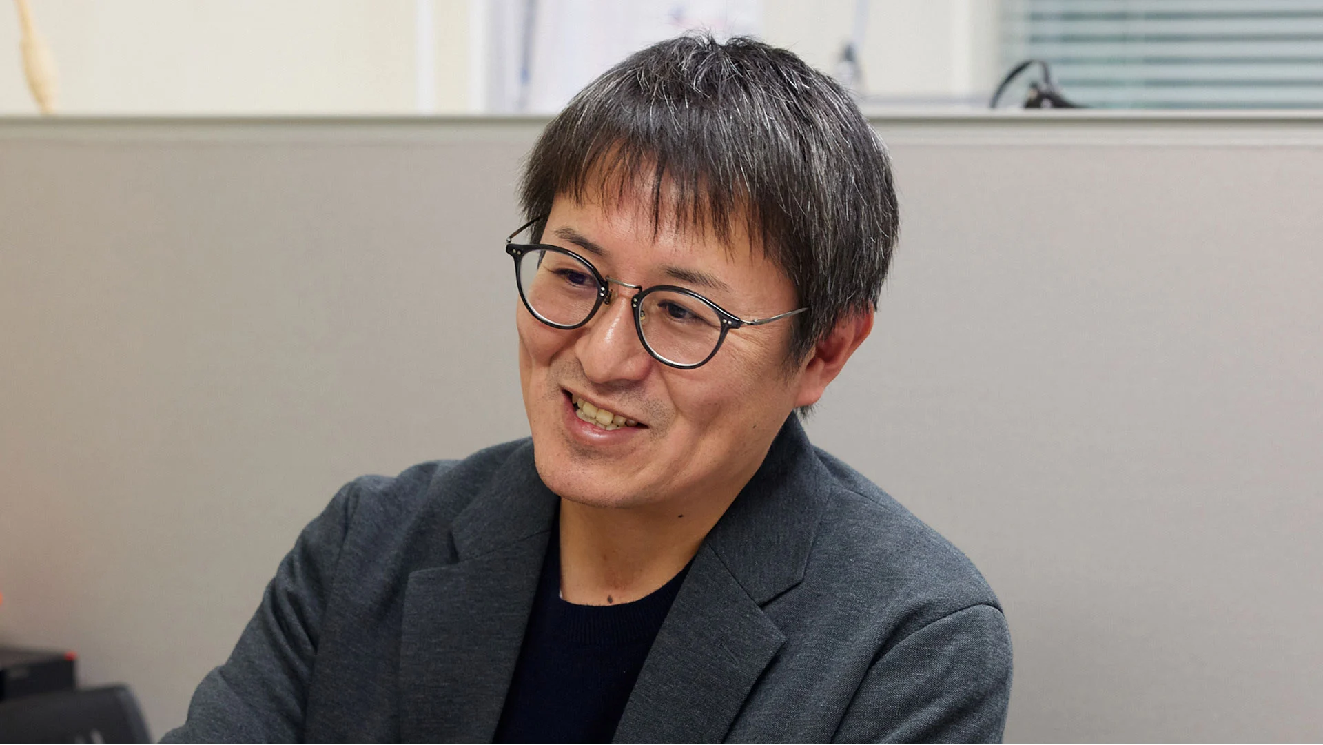 人物写真：梶弘和教授