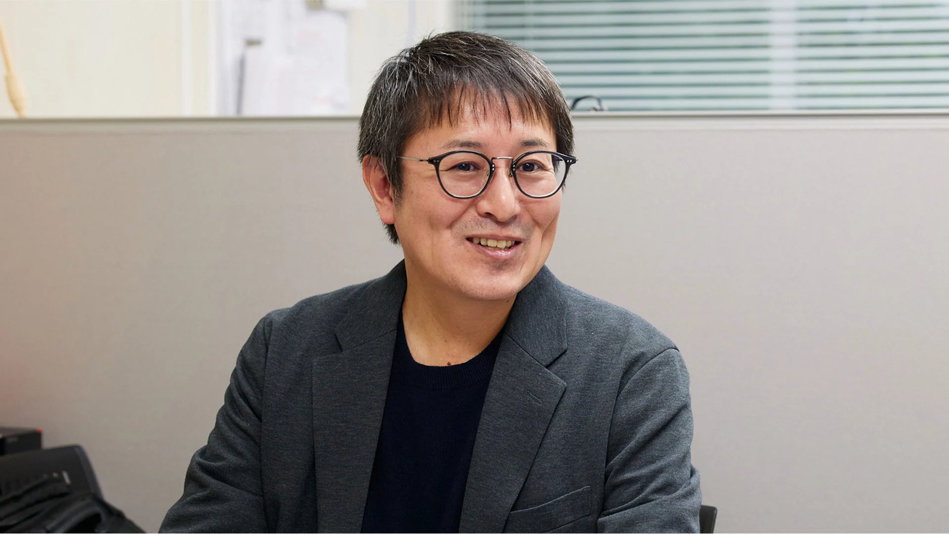 人物写真：梶弘和教授