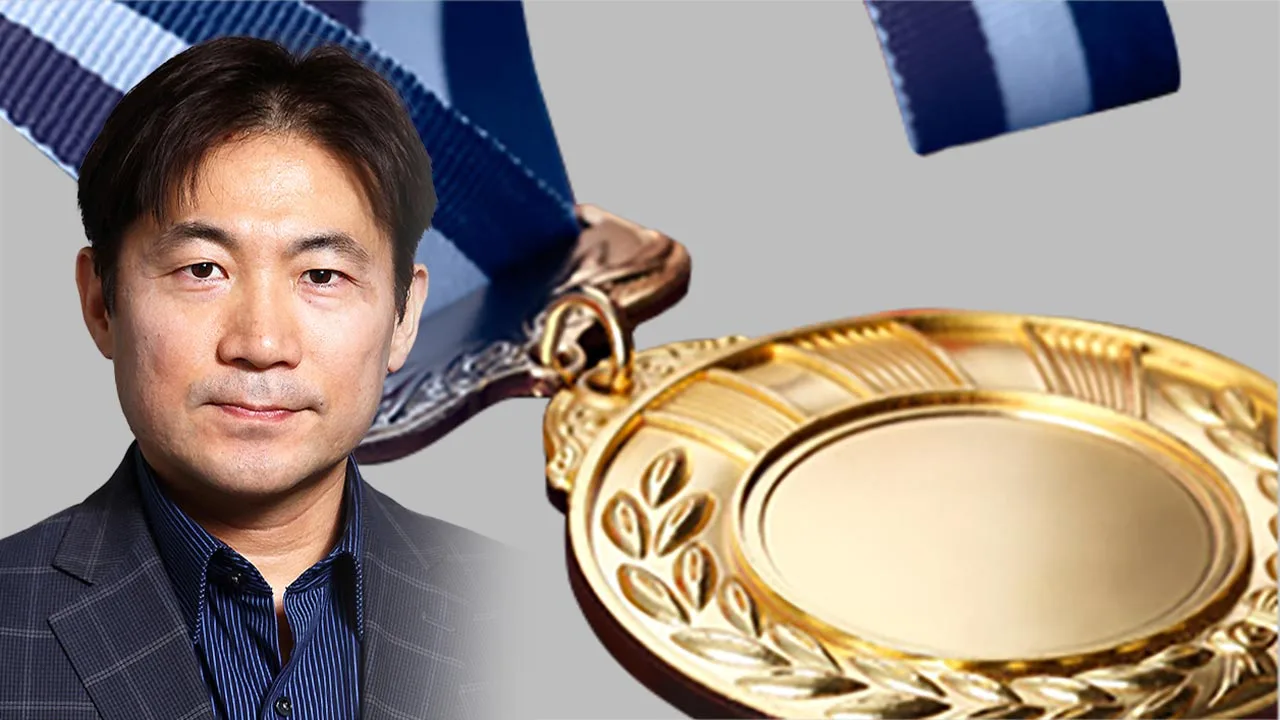 鈴木賢治 科学技術創成研究院 未来産業技術研究所 教授