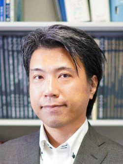 岡田健一教授