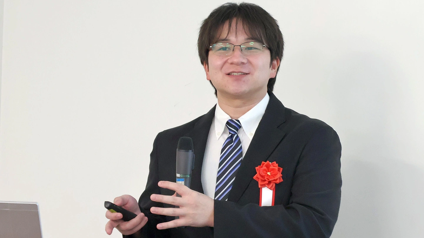 Assistant Professor Kenta Watanabe